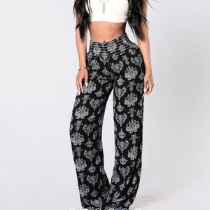 Fashion Nova “Tied to a Shallow Heart” pants